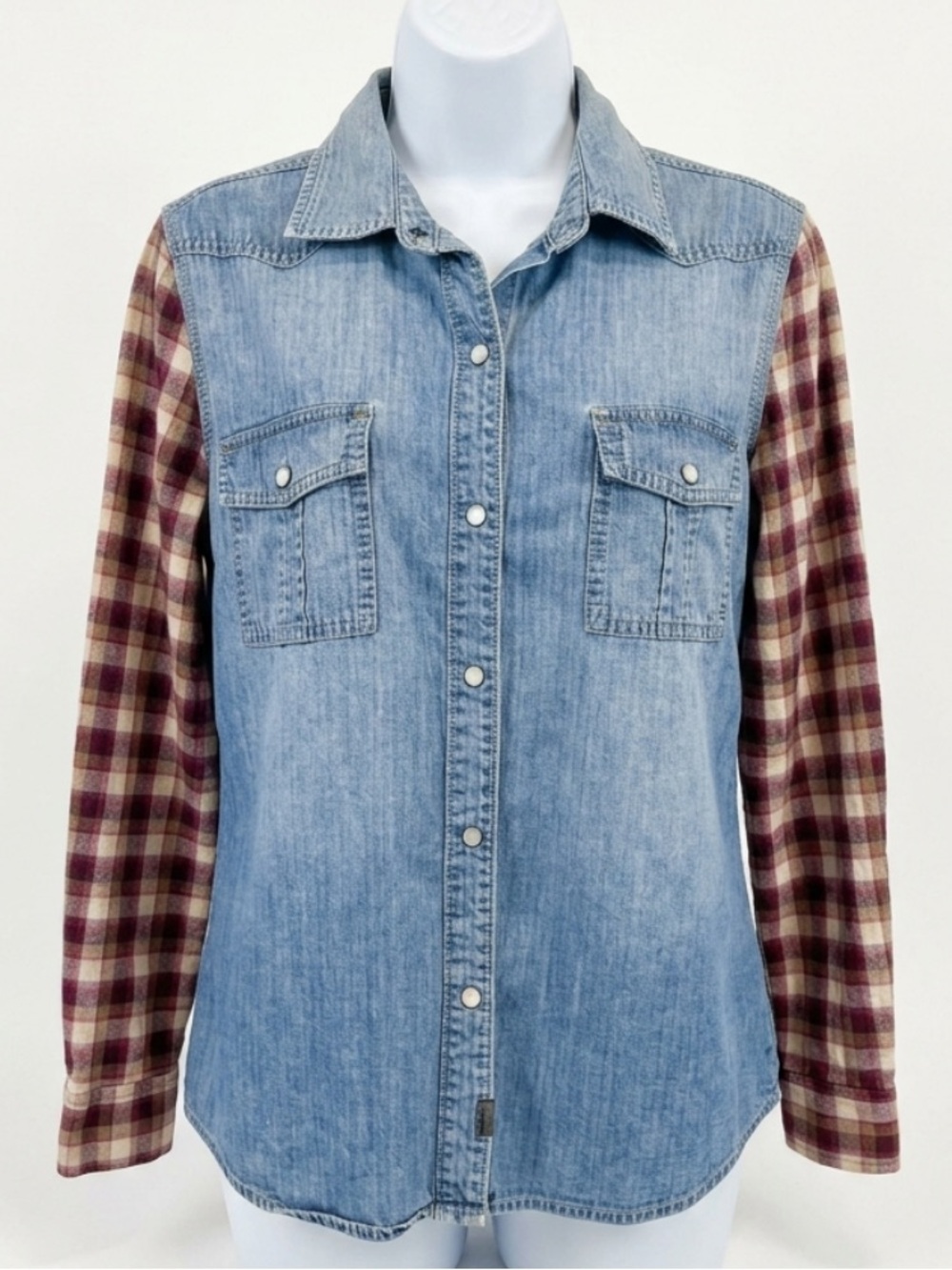 NWPT Buffalo David Bitton Denim Shirt Plaid Flannel Sleeve Pearl Snap-buttons M
